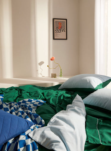 Vibrant colour reversible duvet cover set